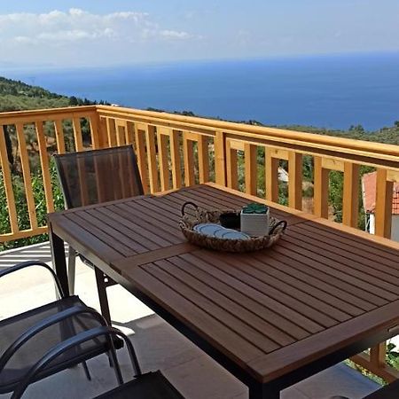 Sun Meets Sea Apartment Athánion Exterior foto