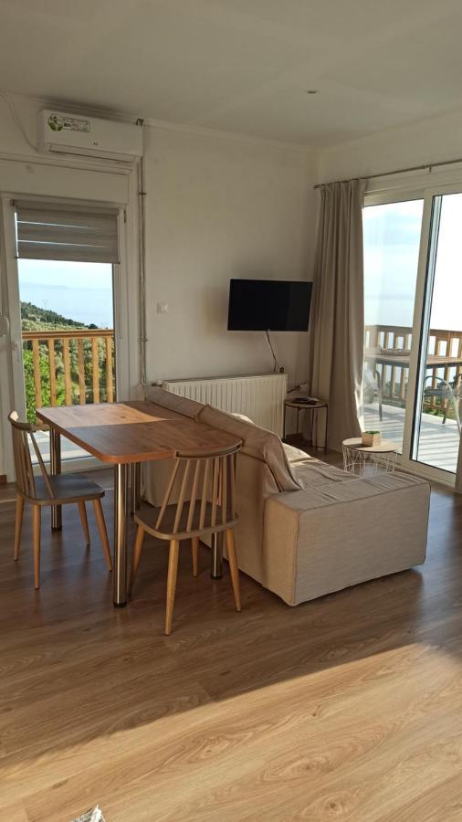 Sun Meets Sea Apartment Athánion Exterior foto