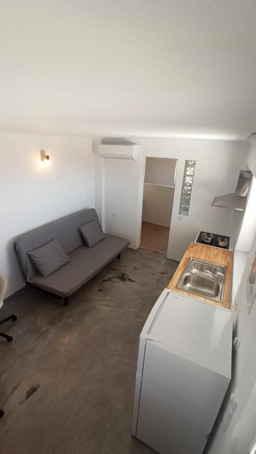 Sun Meets Sea Apartment Athánion Exterior foto