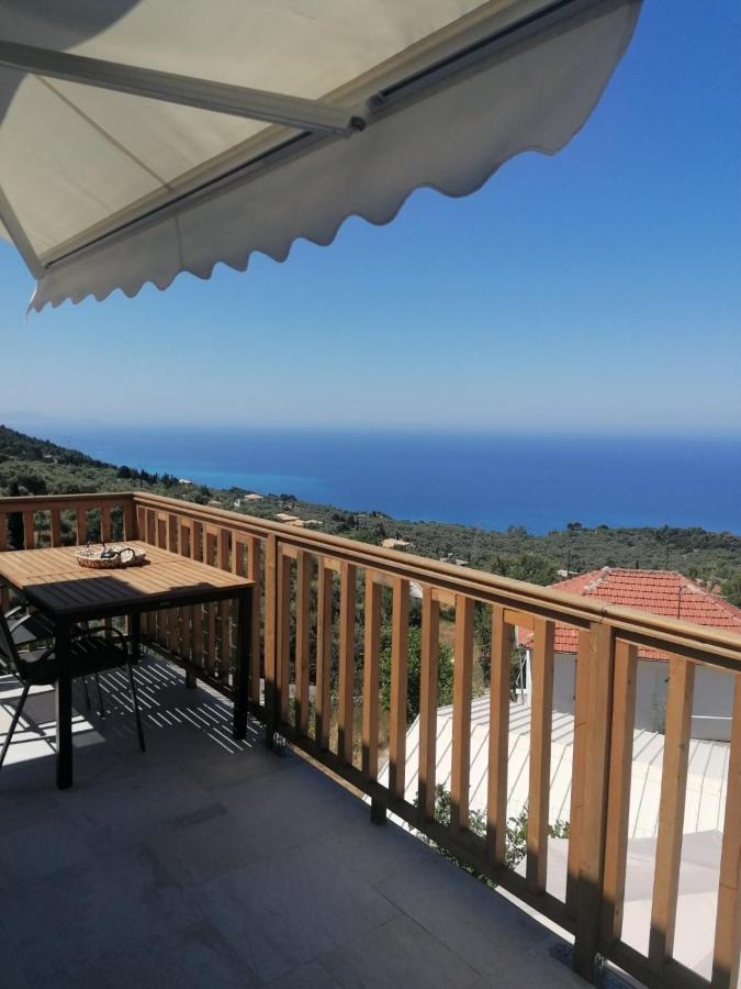 Sun Meets Sea Apartment Athánion Exterior foto